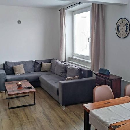 Moderny Apartman S Krbom A Klimatizaciou Presov Bagian luar foto