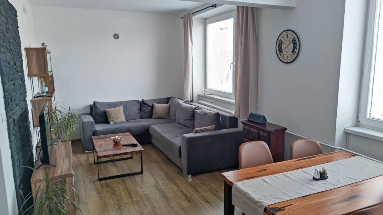 Moderny Apartman S Krbom A Klimatizaciou Presov Bagian luar foto
